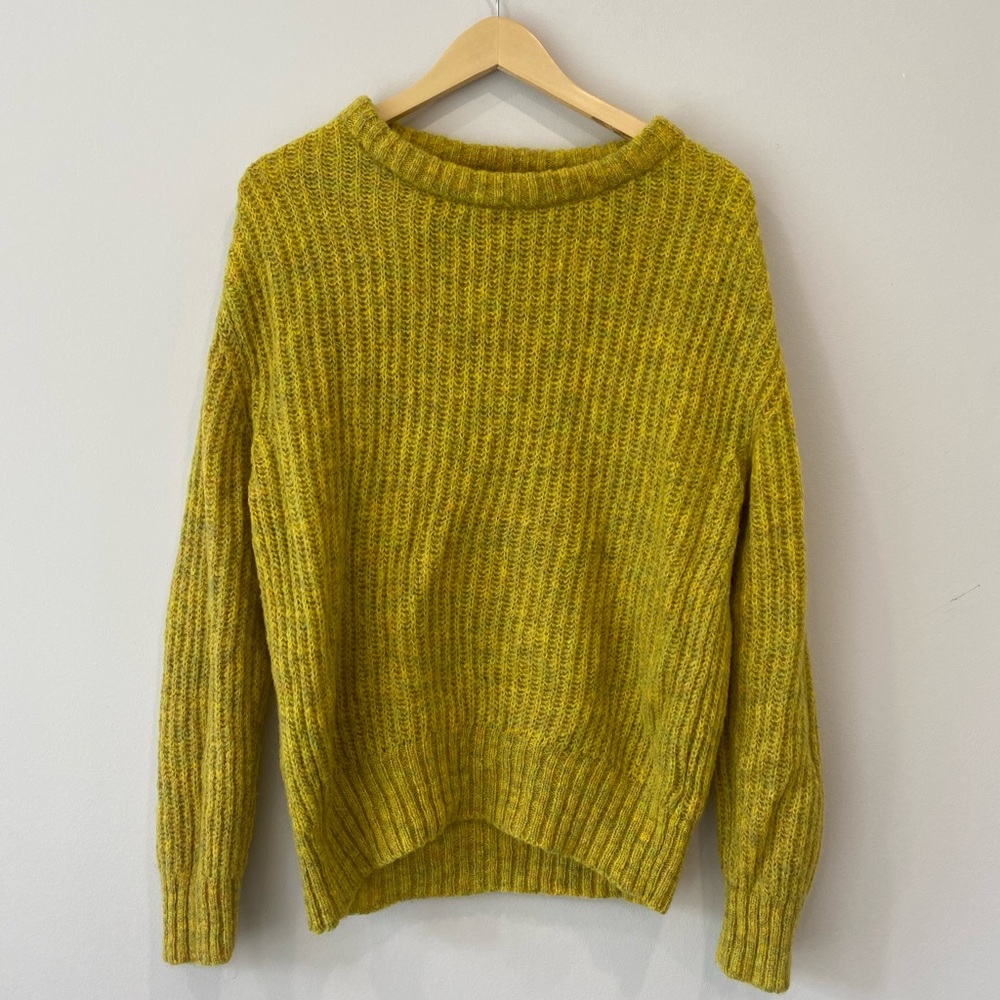 Zara Olive Green Ribbed Crew Neck Sweater